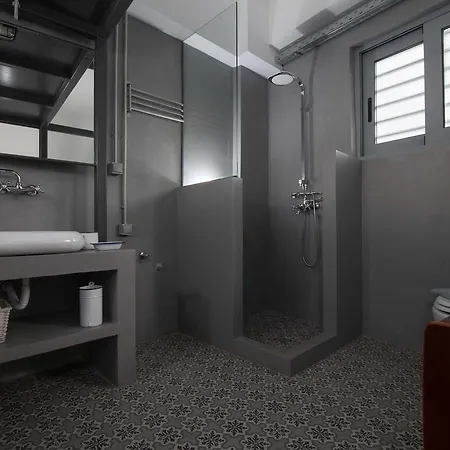 Monastiraki Factory Citycenter- Unspoiled Apartment