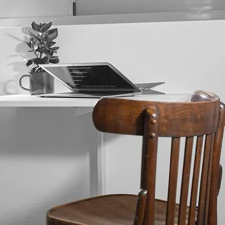 Monastiraki Factory Citycenter- Unspoiled Apartment